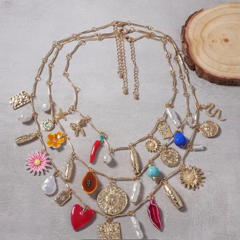 Beautiful bohemian necklace